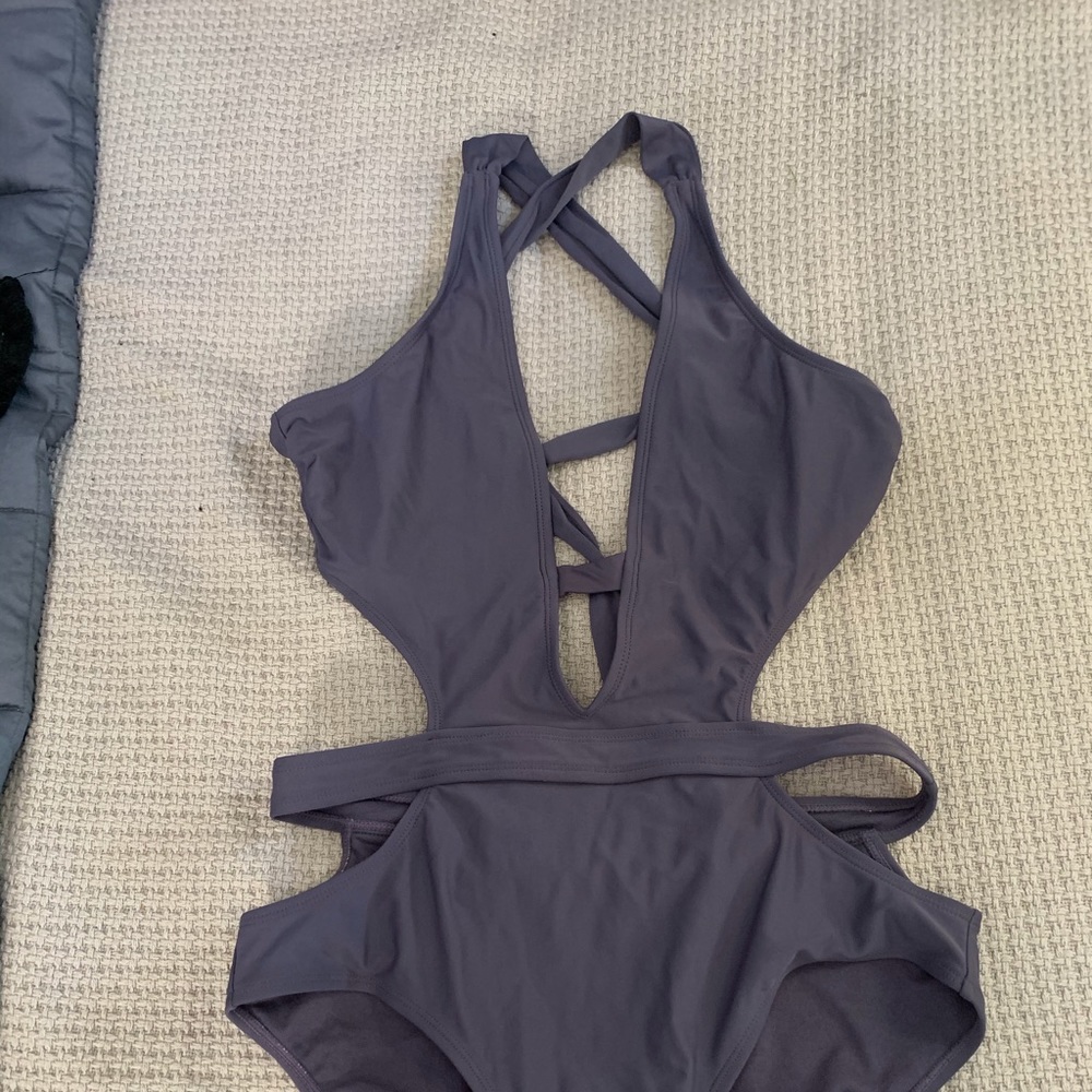 Bathing suit